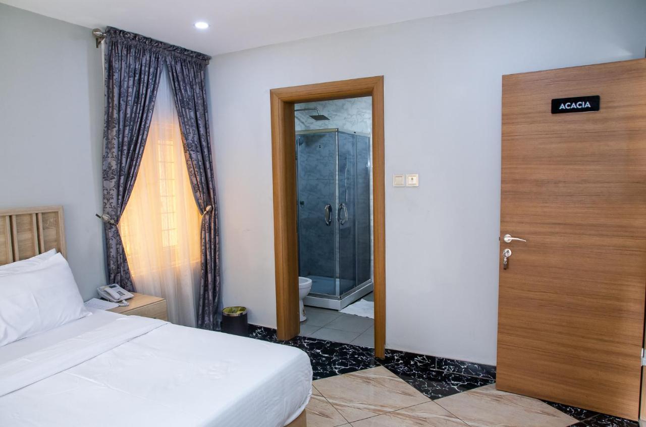 Orange Roof Lodge Abuja Exterior photo