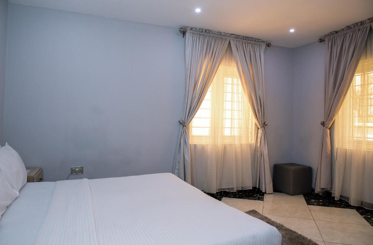 Orange Roof Lodge Abuja Exterior photo